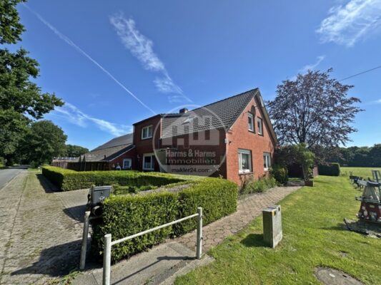 Geräumiges Landhaus mit verpachteter Weidefläche 26605 Aurich, Landhaus