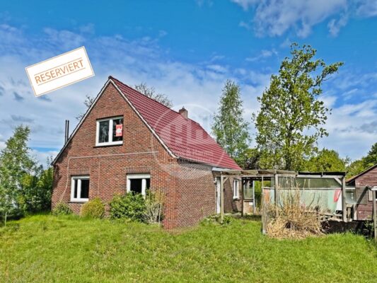 Renovierungsbedürftiges EFH in zweiter Reihe 26607 Aurich / Walle, Einfamilienhaus